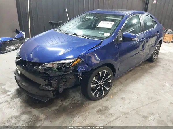 2T1BURHE1HC845135 2017 TOYOTA COROLLA - Image 2