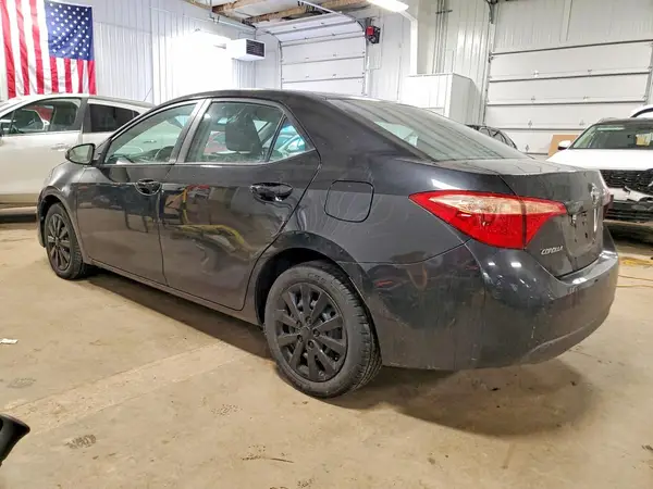 2T1BURHE1HC847855 2017 TOYOTA COROLLA - Image 2