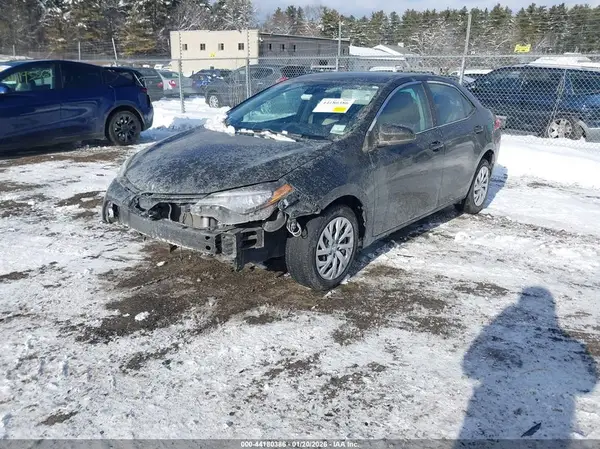 2T1BURHE1HC850822 2017 TOYOTA COROLLA - Image 2