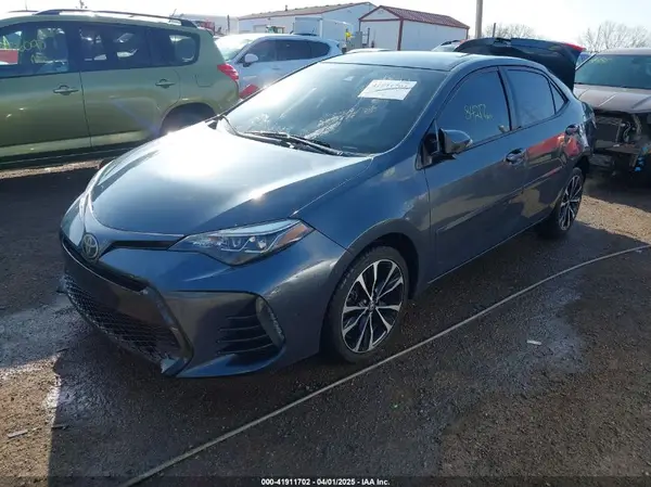 2T1BURHE1HC851906 2017 TOYOTA COROLLA - Image 2