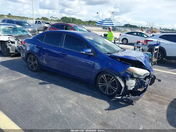 2T1BURHE1HC857818 2017 TOYOTA COROLLA - Image 1