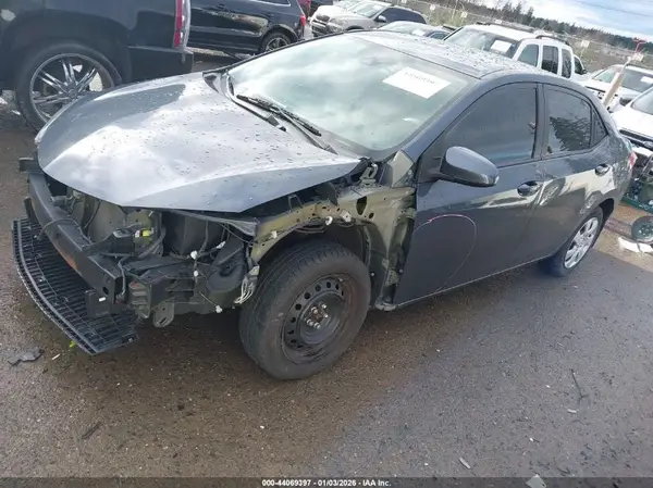 2T1BURHE1HC858404 2017 TOYOTA COROLLA - Image 2