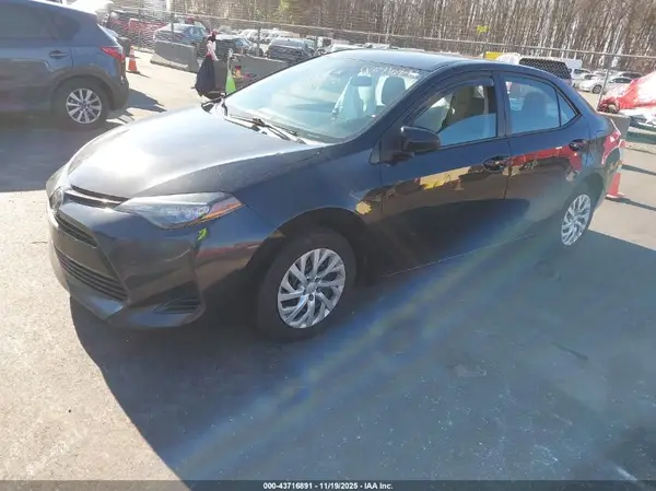 2T1BURHE1HC861254 2017 TOYOTA COROLLA - Image 2