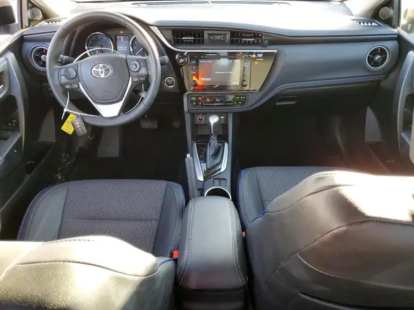 2T1BURHE1HC862212 2017 TOYOTA COROLLA - Image 8