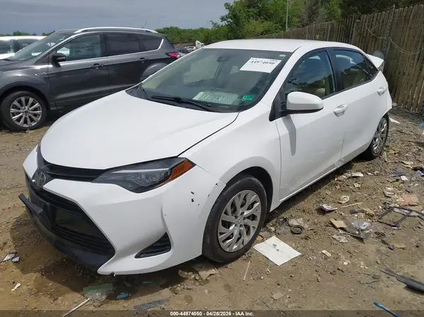 2T1BURHE1HC869385 2017 TOYOTA COROLLA - Image 2
