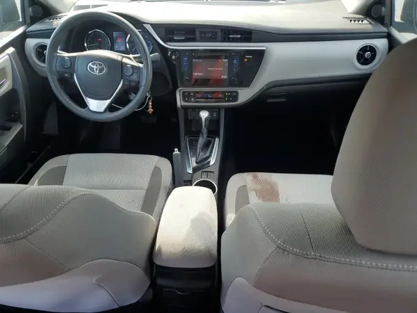 2T1BURHE1HC877261 2017 TOYOTA COROLLA - Image 8