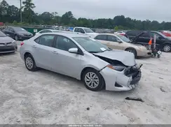 2T1BURHE1HC879270 2017 TOYOTA COROLLA