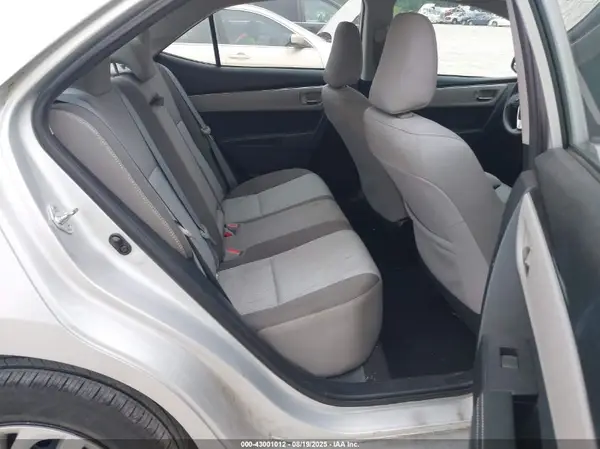 2T1BURHE1HC879270 2017 TOYOTA COROLLA - Image 8