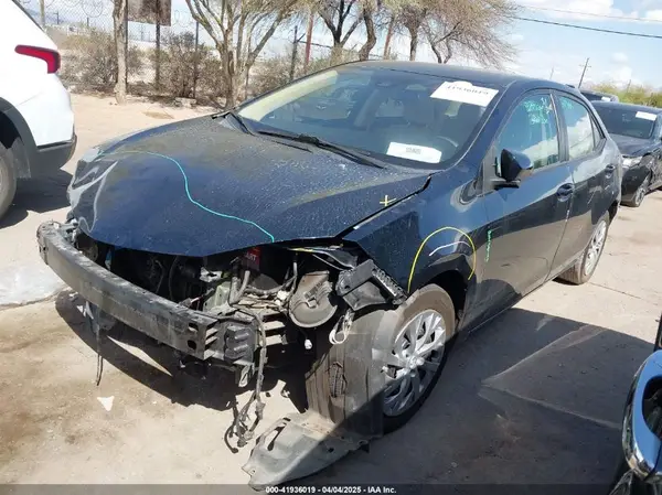 2T1BURHE1HC881634 2017 TOYOTA COROLLA - Image 2