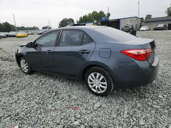 2T1BURHE1HC881973 2017 TOYOTA COROLLA - Image 2