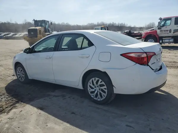 2T1BURHE1HC883626 2017 TOYOTA COROLLA - Image 2