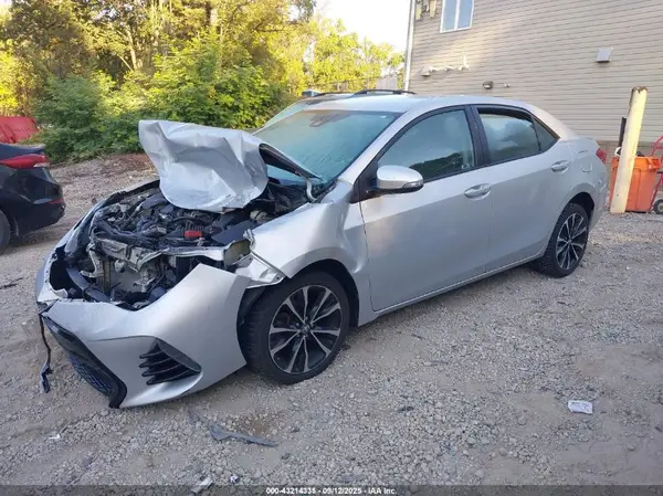 2T1BURHE1HC884520 2017 TOYOTA COROLLA - Image 2