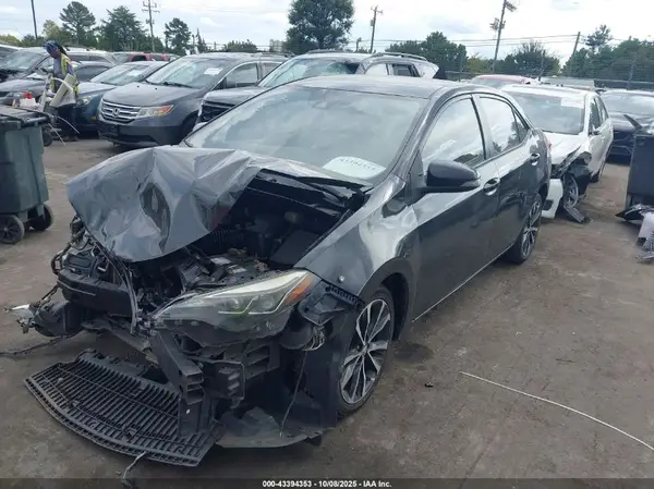 2T1BURHE1HC887546 2017 TOYOTA COROLLA - Image 2