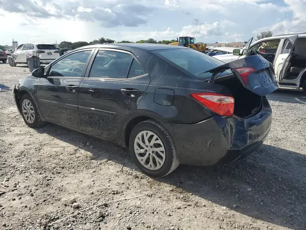 2T1BURHE1HC890401 2017 TOYOTA COROLLA - Image 2
