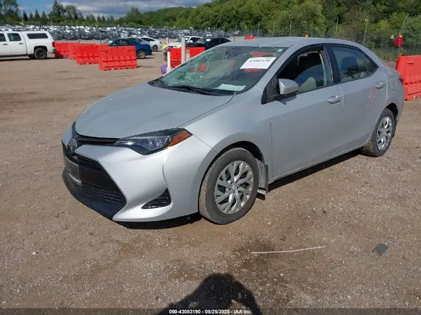 2T1BURHE1HC895243 2017 TOYOTA COROLLA - Image 2