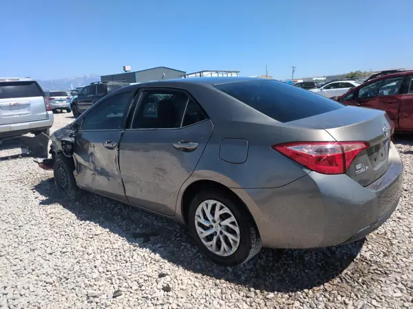 2T1BURHE1HC898093 2017 TOYOTA COROLLA - Image 2