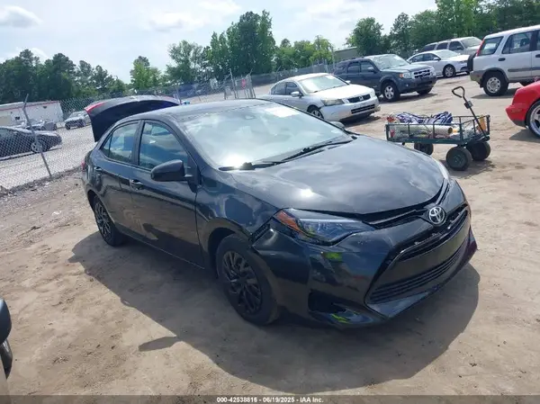2T1BURHE1HC903048 2017 TOYOTA COROLLA - Image 1