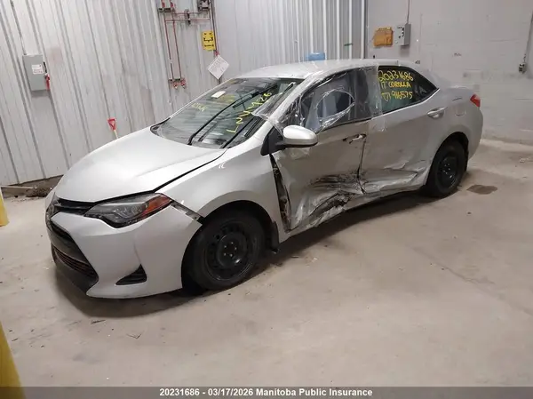 2T1BURHE1HC916575 2017 TOYOTA COROLLA - Image 2