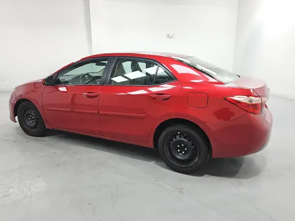 2T1BURHE1HC917371 2017 TOYOTA COROLLA - Image 2