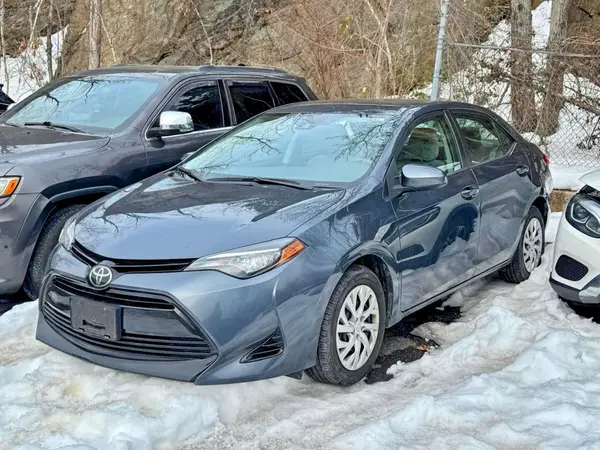 2T1BURHE1HC921176 2017 TOYOTA COROLLA - Image 2