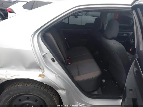 2T1BURHE1HC925079 2017 TOYOTA COROLLA - Image 8