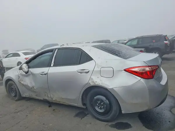 2T1BURHE1HC929066 2017 TOYOTA COROLLA - Image 2