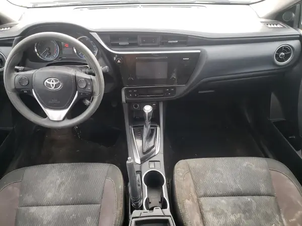 2T1BURHE1HC929875 2017 TOYOTA COROLLA - Image 8