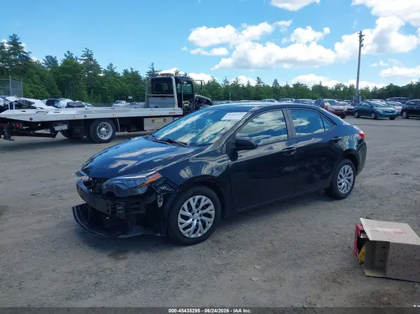 2T1BURHE1HC937622 2017 TOYOTA COROLLA - Image 2
