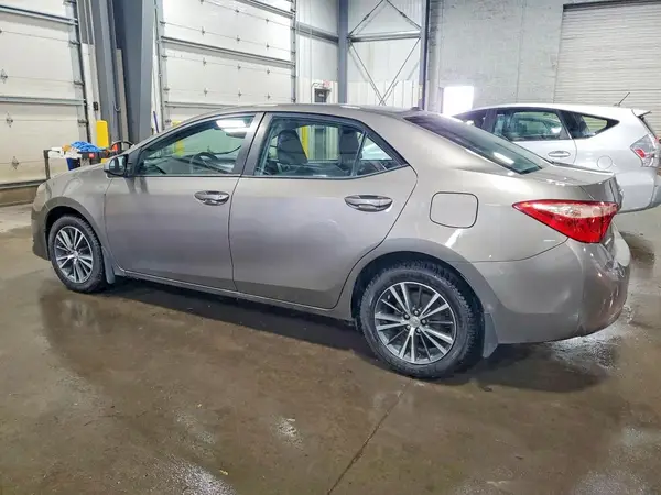 2T1BURHE1HC937698 2017 TOYOTA COROLLA - Image 2