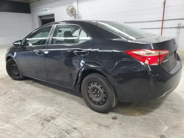 2T1BURHE1HC939029 2017 TOYOTA COROLLA - Image 2