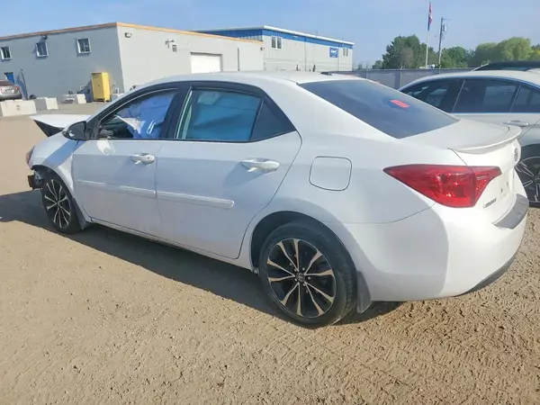 2T1BURHE1HC939788 2017 TOYOTA COROLLA - Image 2