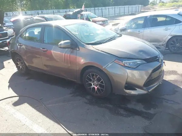 2T1BURHE1HC941346 2017 TOYOTA COROLLA - Image 1
