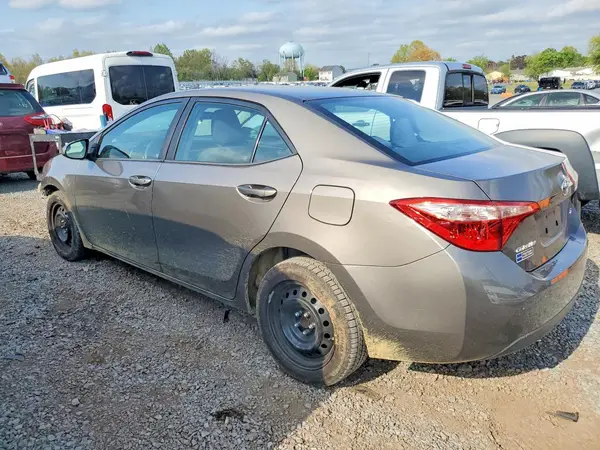 2T1BURHE1HC944182 2017 TOYOTA COROLLA - Image 2