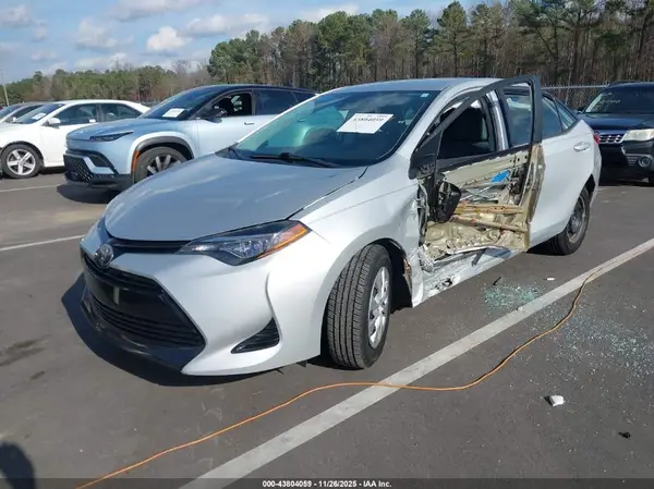 2T1BURHE1HC946420 2017 TOYOTA COROLLA - Image 2