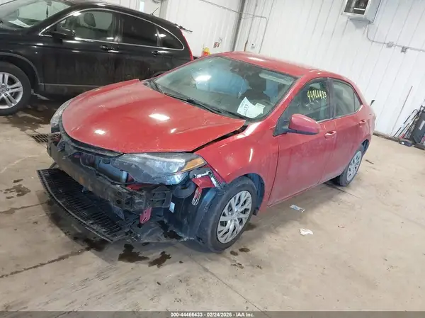 2T1BURHE1HC950225 2017 TOYOTA COROLLA - Image 2