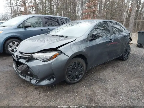 2T1BURHE1HC954002 2017 TOYOTA COROLLA - Image 2