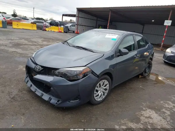 2T1BURHE1HC954503 2017 TOYOTA COROLLA - Image 2