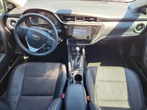 2T1BURHE1HT806707 2017 TOYOTA COROLLA - Image 8