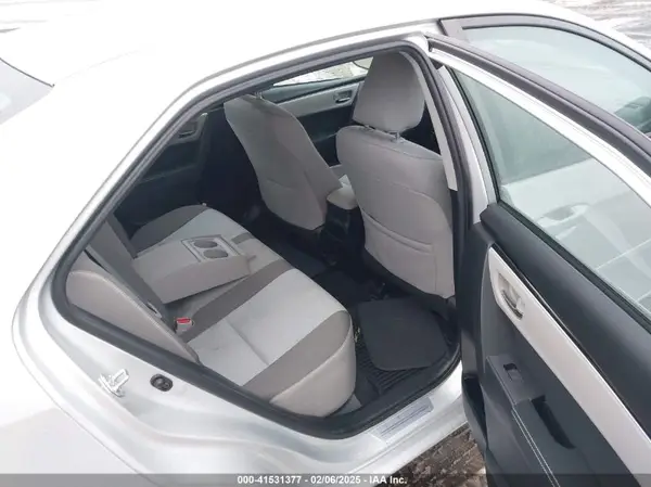 2T1BURHE1JC002025 2018 TOYOTA COROLLA - Image 8