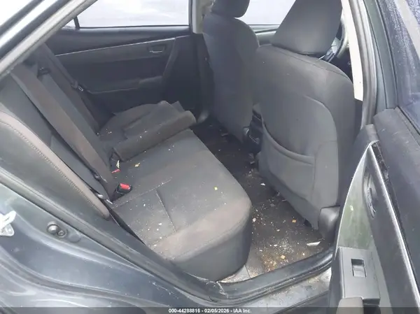 2T1BURHE1JC002400 2018 TOYOTA COROLLA - Image 8