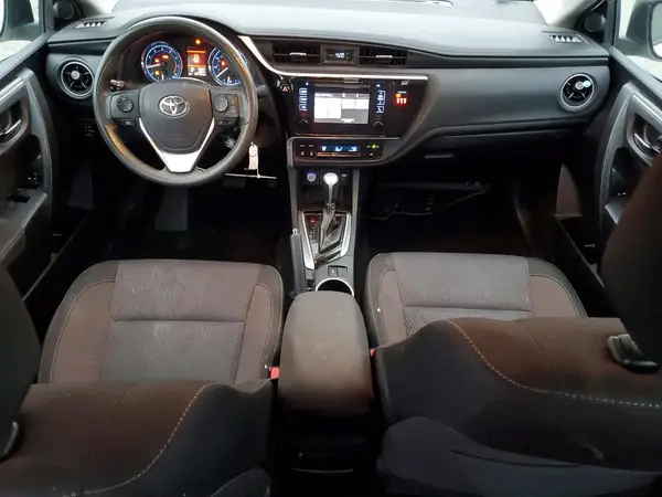 2T1BURHE1JC003403 2018 TOYOTA COROLLA - Image 8
