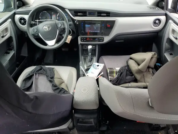 2T1BURHE1JC003689 2018 TOYOTA COROLLA - Image 8
