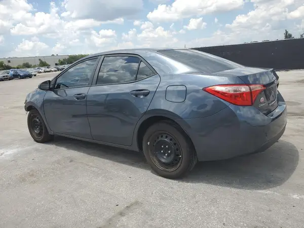 2T1BURHE1JC004714 2018 TOYOTA COROLLA - Image 2