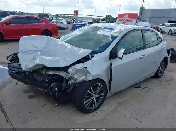 2T1BURHE1JC006916 2018 TOYOTA COROLLA - Image 2