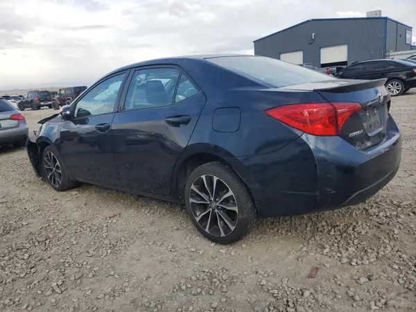 2T1BURHE1JC007130 2018 TOYOTA COROLLA - Image 2