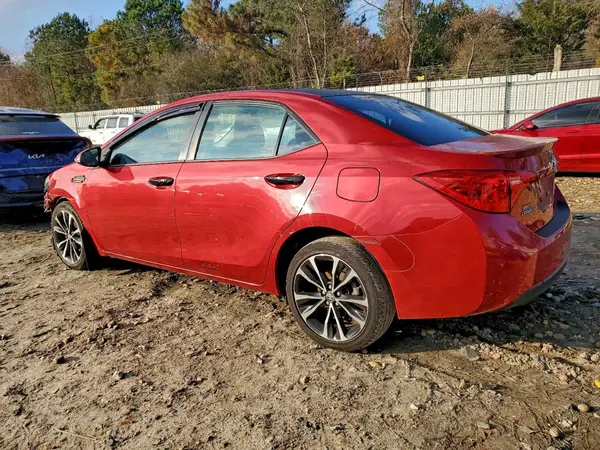 2T1BURHE1JC013817 2018 TOYOTA COROLLA - Image 2