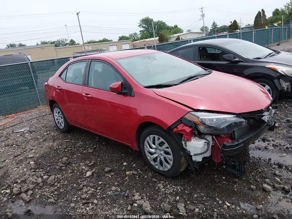 2T1BURHE1JC015373 2018 TOYOTA COROLLA - Image 1