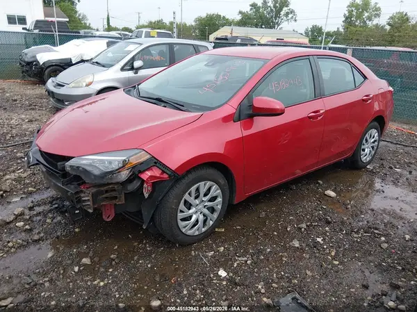 2T1BURHE1JC015373 2018 TOYOTA COROLLA - Image 2