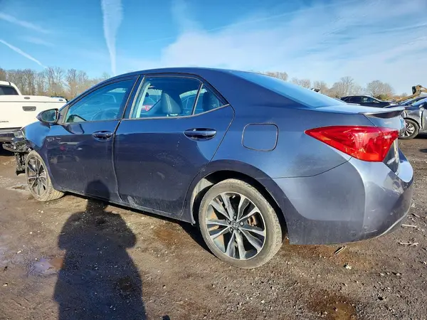 2T1BURHE1JC016166 2018 TOYOTA COROLLA - Image 2