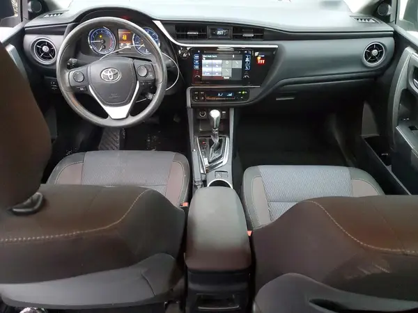 2T1BURHE1JC017057 2018 TOYOTA COROLLA - Image 8